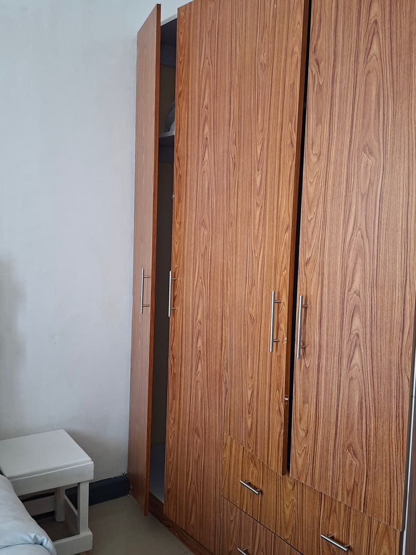 20251108 161245 Gb1Chc